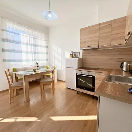 Seaside 2br Βάρνα